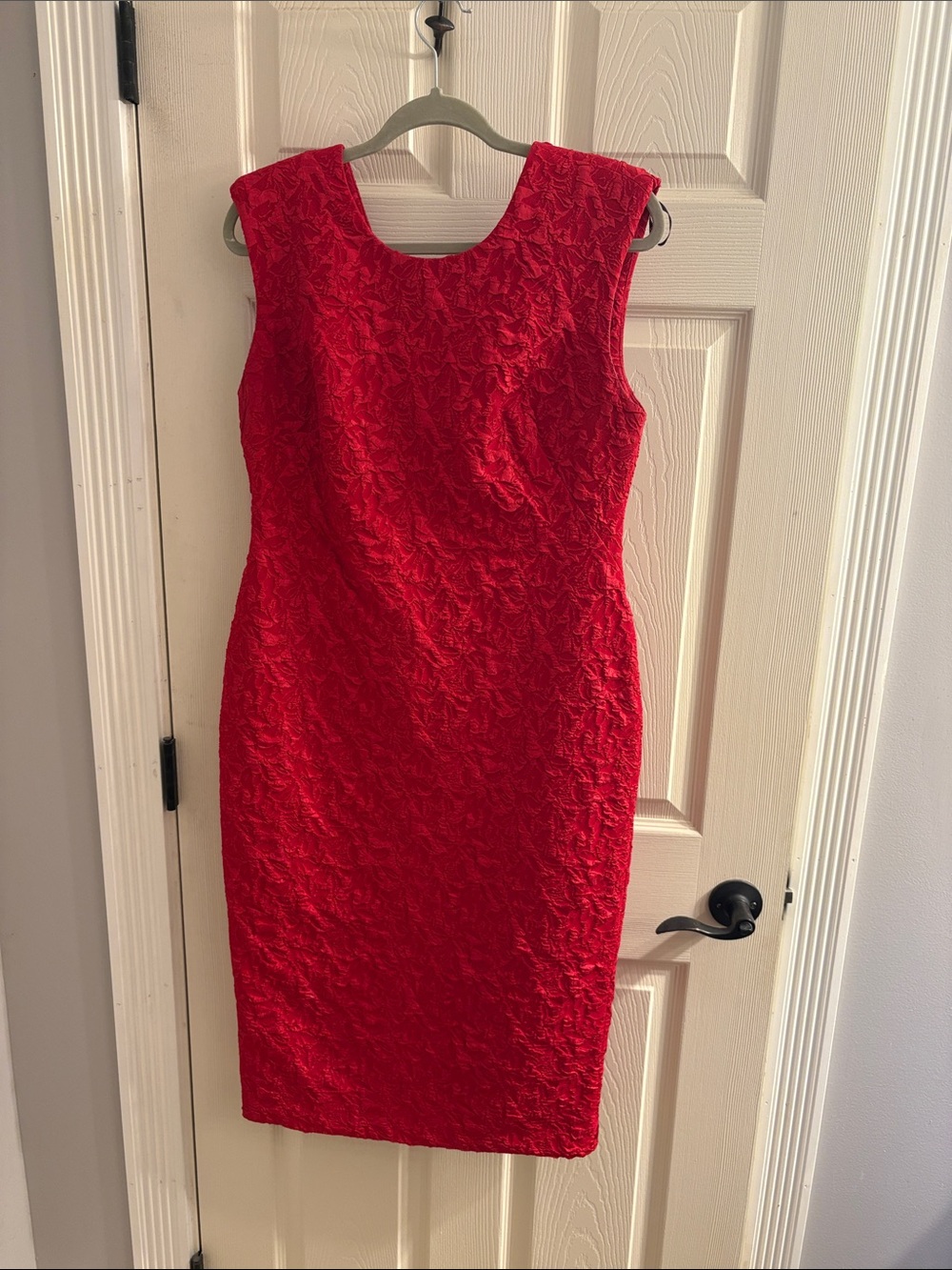 Calvin Klein Red Textured Sleeveless Midi Sheath Dress